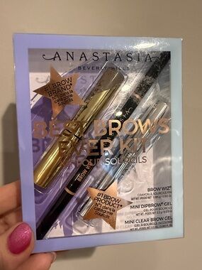 Anastasia Beverly Hills - Brow Kit - 3 Pieces New- No Cancels